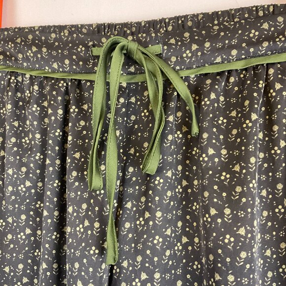 Bed to Brunch Pajama Set XS Black Green Print Tie Elastic Waist  Long Sleeve - Picture 15 of 16